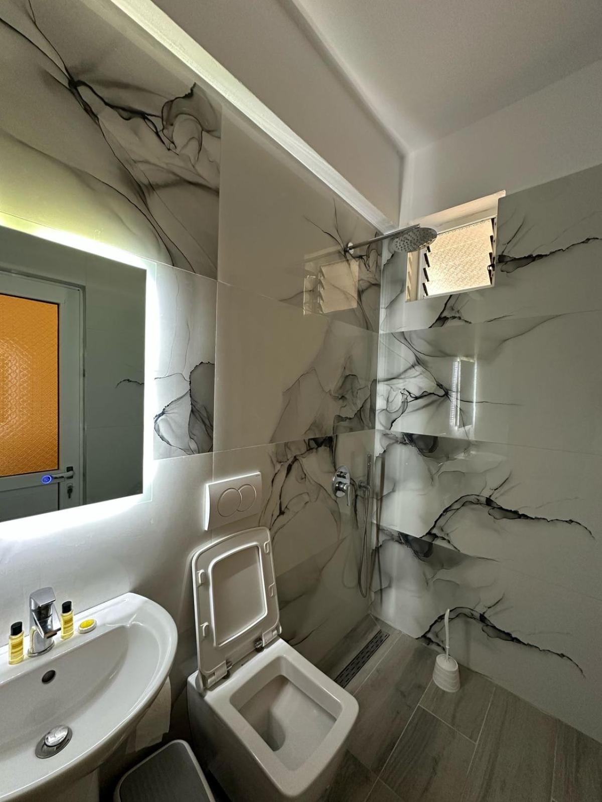 Hotel Marku Ксамил Экстерьер фото